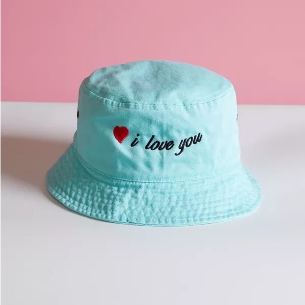 Cynthia Rowley ‘I Love You’ Embroidered Bucket Hat – Aqua Blue (OS)